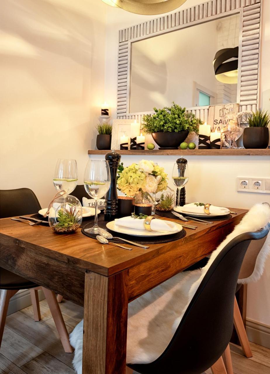 Scandinavian Style Of Lux Apartments In Львов Экстерьер фото